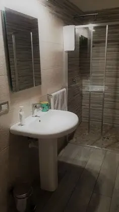 Royal Tek Büyük Yataklı Oda, Banyolu/Duşlu, Dağ Yamacı