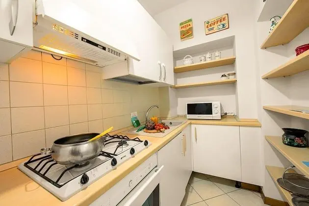 Family Apart Daire, 1 Çift Kişilik Yatak ve Çekyat (Il Sogno Di Silvana)