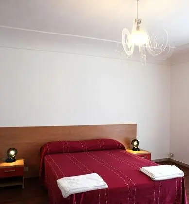 Büyük Yataklı Tek Kişilik Oda, Özel Banyo