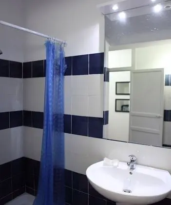 Tek Büyük Yataklı Oda, Özel Banyo