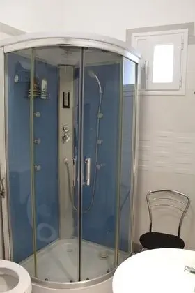Üç Kişilik Oda, Balkon (Salvia)