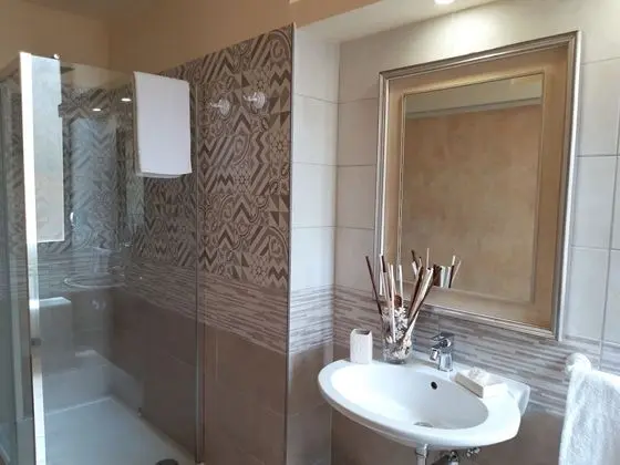 Superior Tek Büyük Yataklı Oda, Balkon