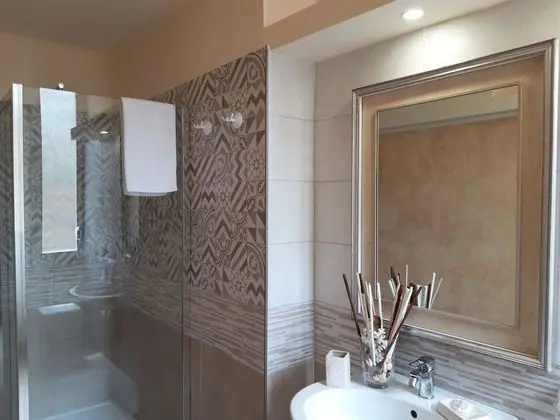 Superior Tek Büyük Yataklı Oda, Balkon