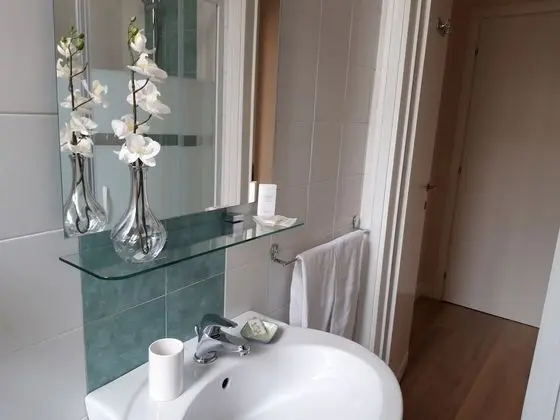 Tek Büyük Yataklı Oda, Teras