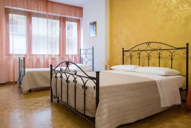 Comfort Dört Kişilik Oda, Kule