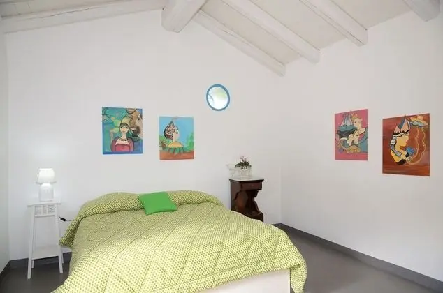 Tek Büyük Yataklı Oda, Üzüm Asması Manzaralı