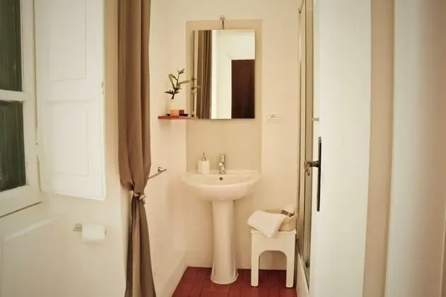 Comfort Oda, Bağlantılı Odalar, Bahçe Manzaralı