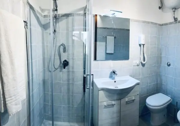 Family Oda (Caladomestica)