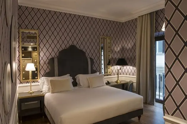 Deluxe Oda, 1 En Büyük (King) Boy Yatak