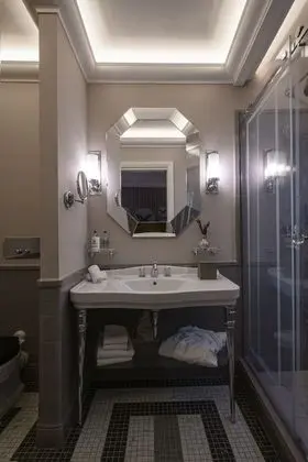 Süit, 1 En Büyük (King) Boy Yatak