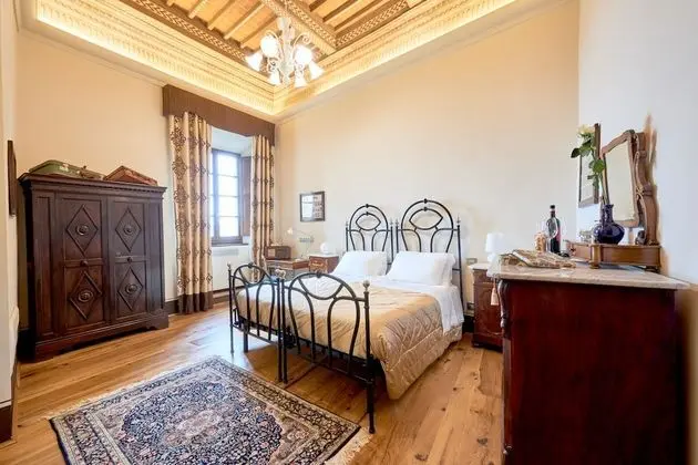 Deluxe Oda, 1 En Büyük (King) Boy Yatak, Tepe Manzaralı