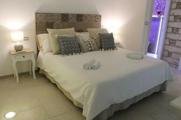 Süit, Jakuzi (Suite degli archi)