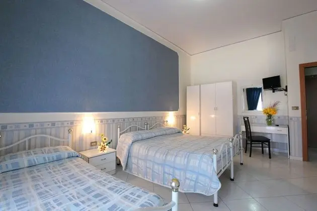 Standard Dört Kişilik Oda