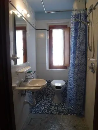 Family Oda, Sigara İçilmez