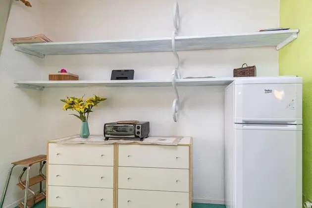 Family Sıra Ev, 1 Çift Kişilik Yatak ve Çekyat (Il Vecchio Faro A42 150Mt From The)