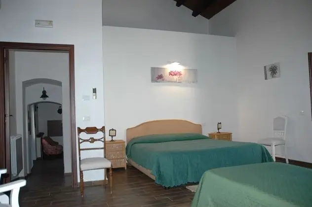 Tek Büyük veya İki Ayrı Yataklı Oda