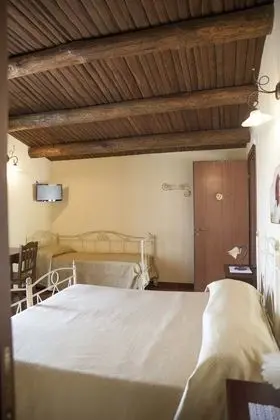 Tek Büyük Yataklı Oda, 1 Büyük (Queen) Boy Yatak