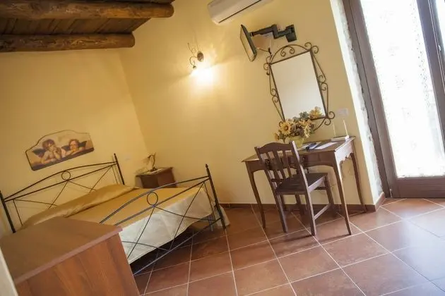 Tek Büyük Yataklı Oda, 1 Büyük (Queen) Boy Yatak