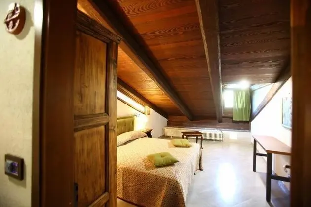Deluxe Tek Büyük Yataklı Oda, Dağ Manzaralı