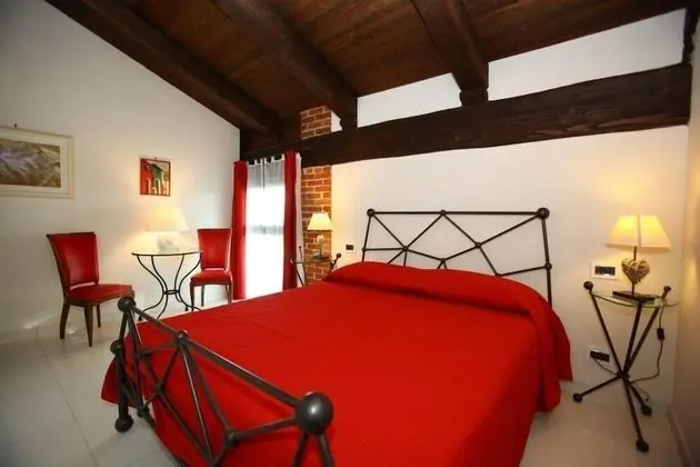 Tek Büyük veya İki Ayrı Yataklı Oda, Balkon, Dağ Manzaralı