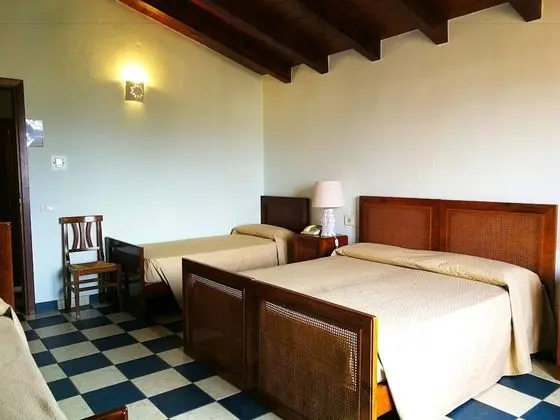 Dört Kişilik Oda