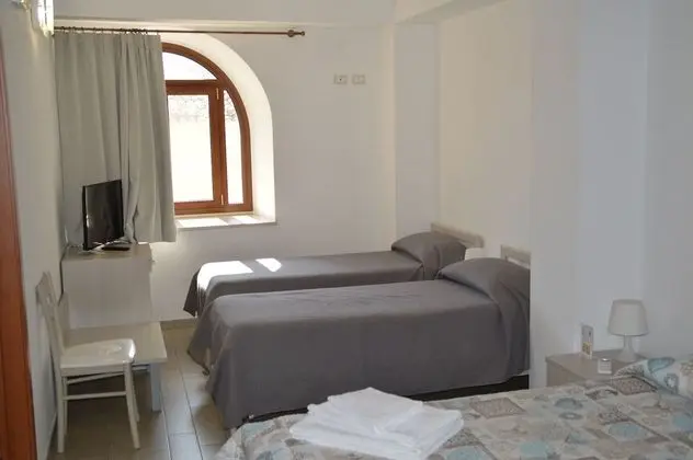 Superior Dört Kişilik Oda (Balata)