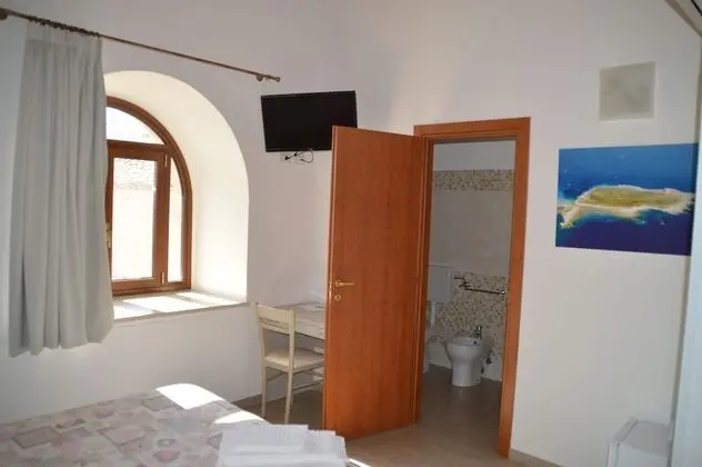 Superior Tek Büyük Yataklı Oda (Capo Passero)