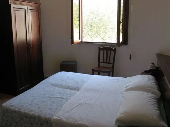 Üç Kişilik Oda