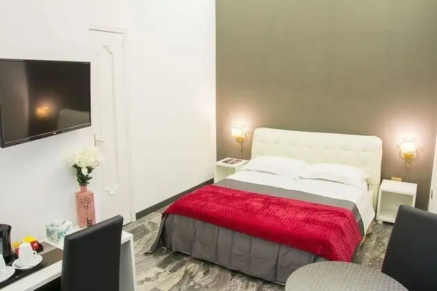 Deluxe Tek Büyük Yataklı Oda