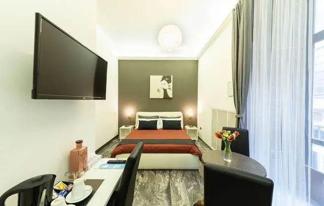 Deluxe Tek Büyük Yataklı Oda