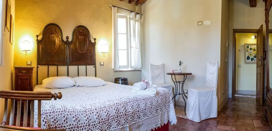 Tek Büyük Yataklı Oda