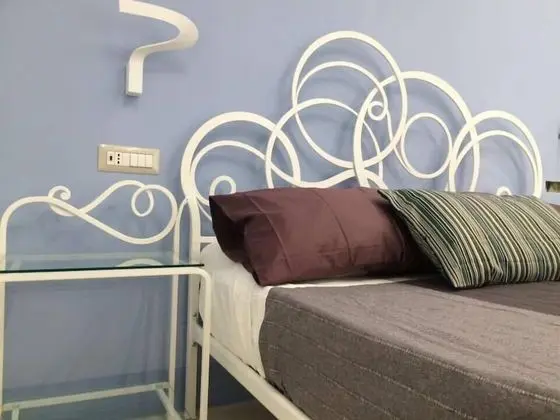 Comfort Tek Büyük Yataklı Oda (Amalfi)