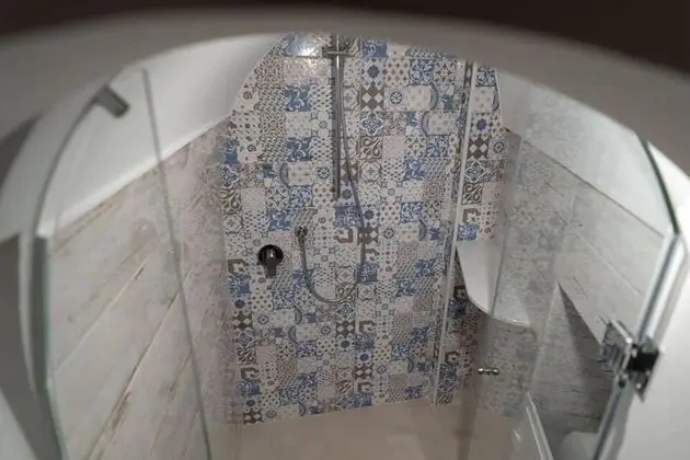 Üç Kişilik Oda, Balkon, Kule