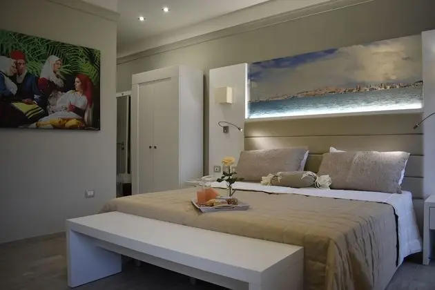 Tek Büyük veya İki Ayrı Yataklı Oda, Balkon