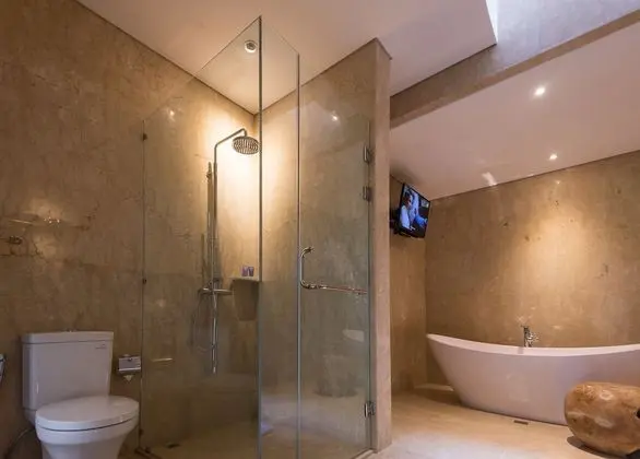 Deluxe Tek Büyük Yataklı Oda, Bahçe Manzaralı