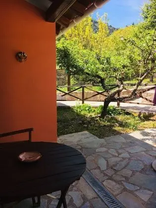 Family Oda, Bahçe Manzaralı