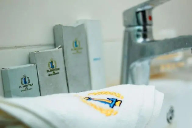Deluxe Tek Büyük Yataklı Oda, Resort Manzaralı