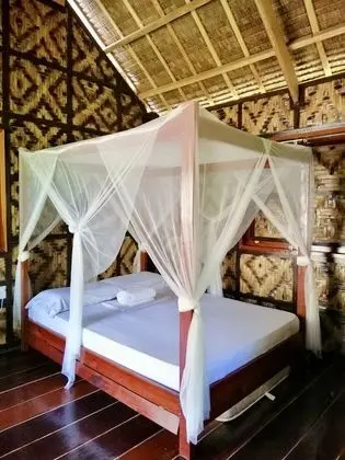 Traditional Tek Büyük Yataklı Oda, Ortak Banyo (Nipa Hut Fan)