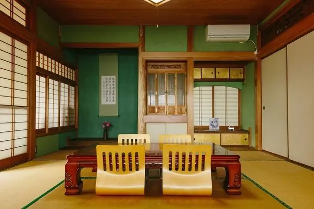 Traditional Oda (Japanese Style, 1F)