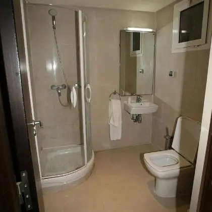 Apart Daire, 1 Çift Kişilik Yatak