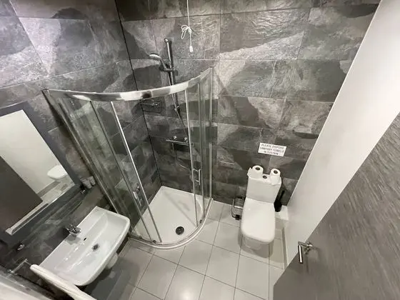 Deluxe Tek Kişilik Oda, Banyolu/Duşlu