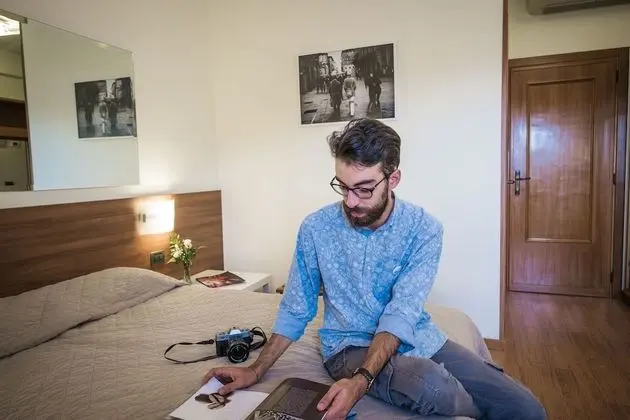 Classic Büyük Yataklı Tek Kişilik Oda