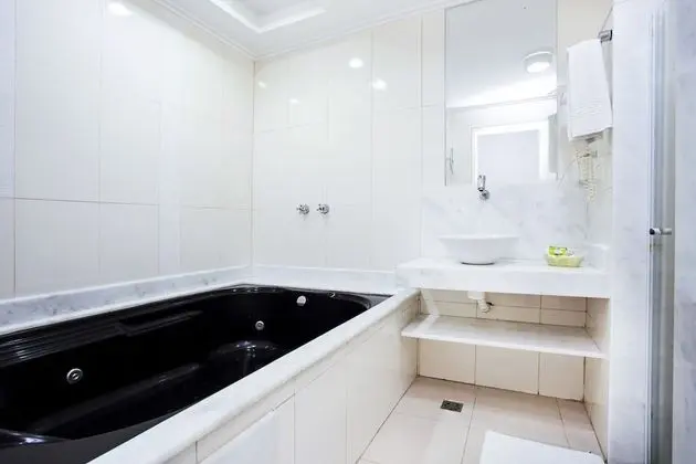 Suite Luxo com Hidromassagem