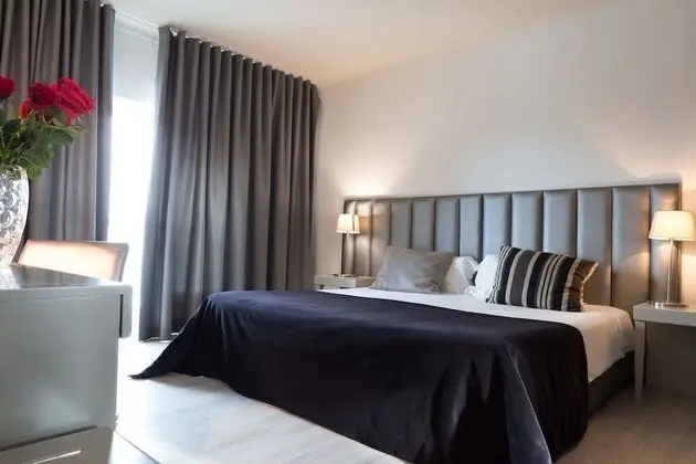 Superior Oda, Sıcak Su Küveti