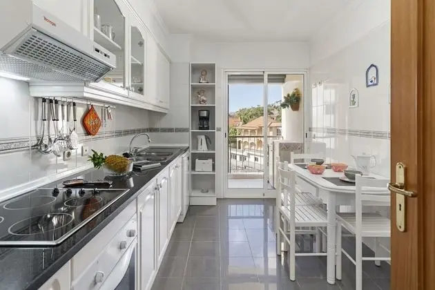 Apart Daire, 2 Yatak Odası, Balkon