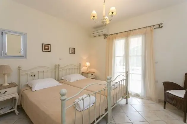 Grand Villa