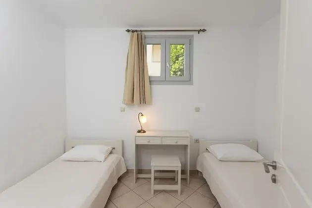 Grand Villa