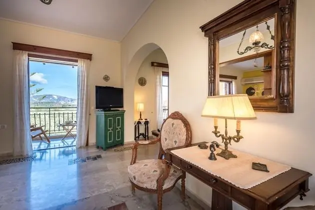 Villa, Birden Çok Yatak, Sigara İçilmez