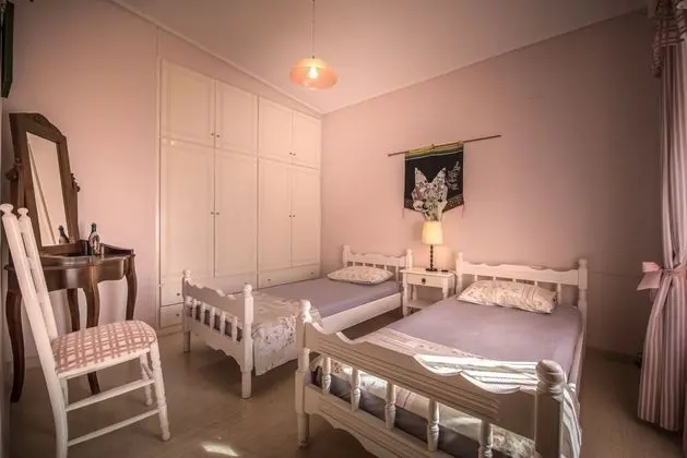 Villa, Birden Çok Yatak, Sigara İçilmez