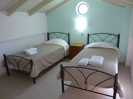Apart Daire, Deniz Manzaralı (Attic)